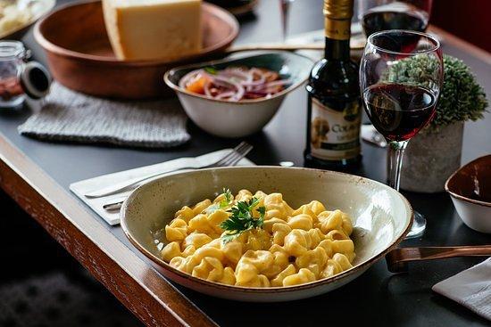 Tony Macaroni